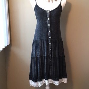 Prairie dress with adjustable straps